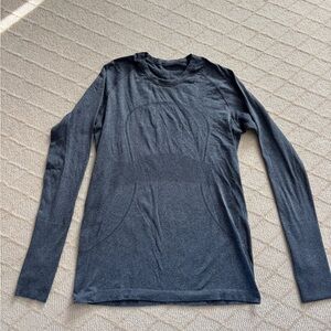 Lululemon Athletica Dark Gray Long Sleeve Top